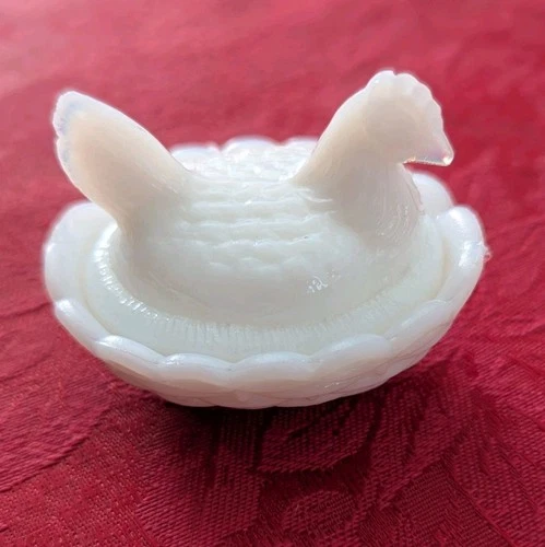 Vintage Westmoreland Chick Salt Dip Opalescent Milk Glass Miniature Hen on Nest