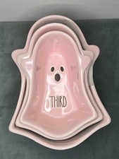 RAE DUNN set of pink ghost shaped measuring cups