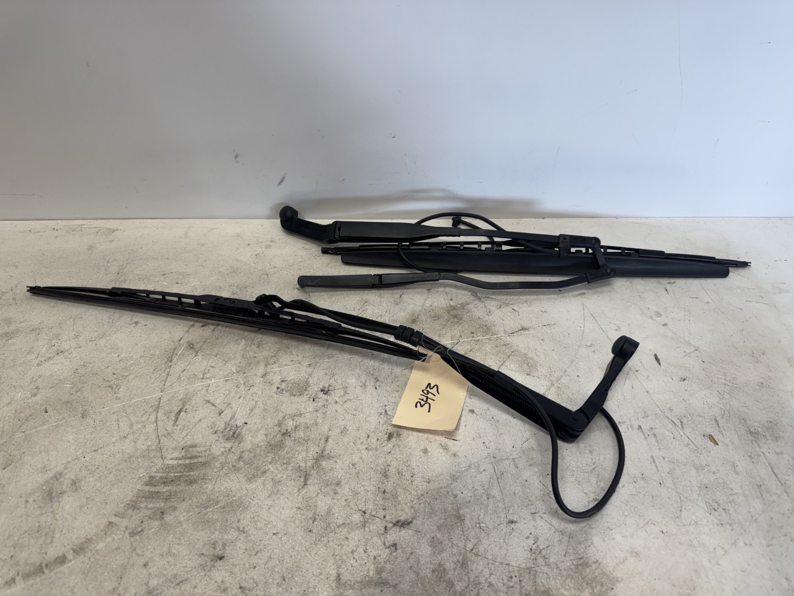 1999 FERRARI F355 CONVERTIBLE OEM U.S. LHD WINDSHIELD WIPER ARM LINKAGE PAIR