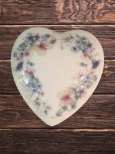 Wedgewood Angela Heart Shaped trinket box Pill box