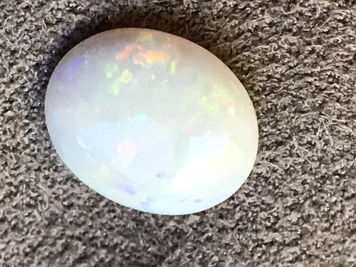 SOLID WHITE AUSTRALIAN OPAL. GENUINE NATURAL UNTREATED. AUSTRALIAN MINED. - Picture 3 of 6