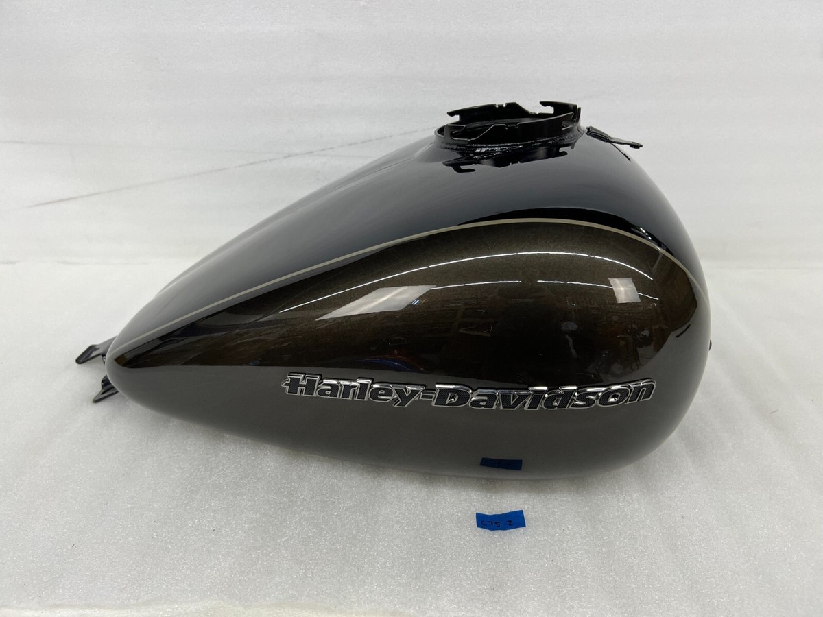 i*u様 HARLEY-DAVIDSON タンク 黒 Harley-Davidson Ultra Limited Touring Gas Tank 2020 OEM River Rock