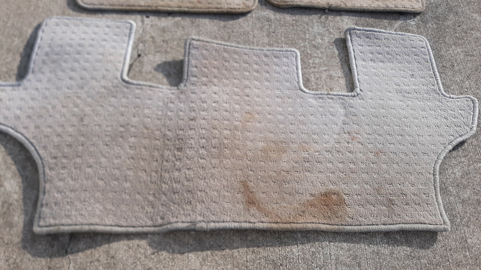 06 Mercedes Benz R350 W251 gray carpet floor mats eBay