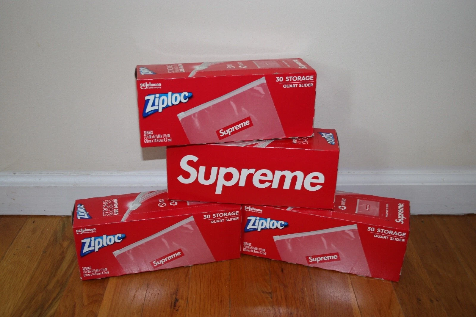Supreme Ziploc Bags Clear (Box of 30) Pack of 4 Brand New