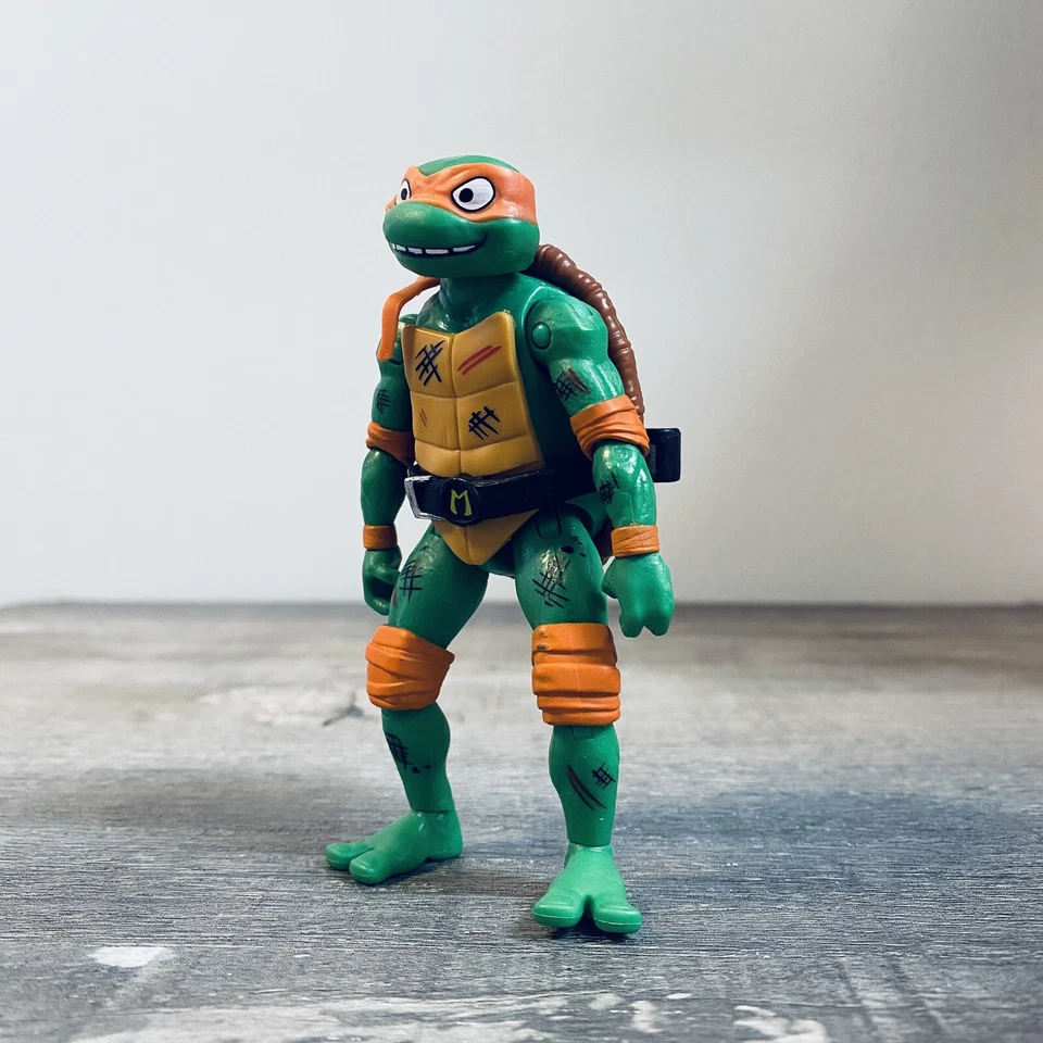 Teenage Mutant Ninja Turtles: Mutant Mayhem Battle Pack: Figura suelta de Mikey Foto 4 de 4