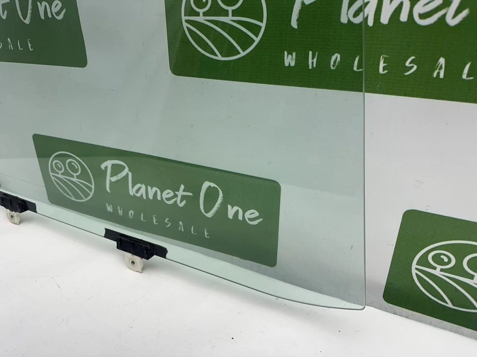 OEM 2017-2020 Mitsubishi Mirage G4 PASAJERO TRASERO DERECHO puerta lateral ventana de vidrio Foto 3 de 4