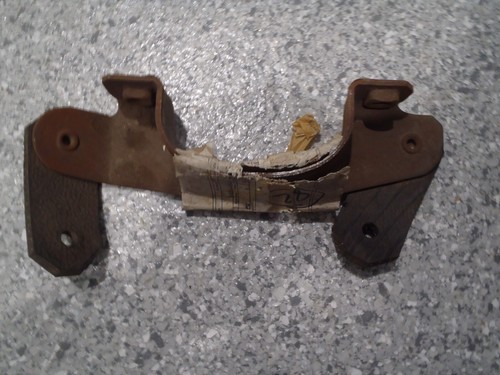 1982 C3 Corvette Rear Exhaust Pipe Hanger--GM #14044541--NOS--NCRS! - 第 1/6 張圖片