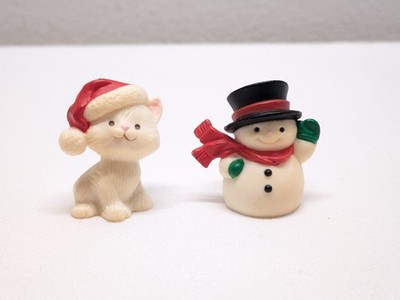 2 1983 Vintage RUSS Merry Miniatures Christmas Figurines  Cat & Snowman    !