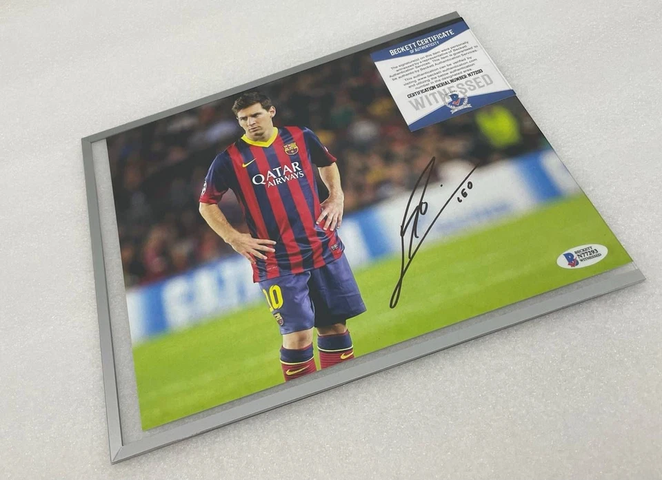 Lionel Messi Hand Signed Autographed Photo 8x10 BAS authentication - Image 3 of 4