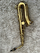 JP JP041 Eb Alto Saxophone Brass Gold Lacquered Hand Engraved w/ Case Mouthpiece