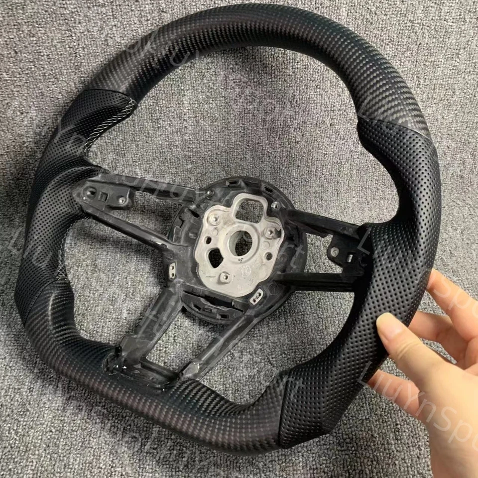 Volante deportivo personalizado de fibra de carbono mate para Audi 2016-2023 TT TTS R8 Foto 3 de 4