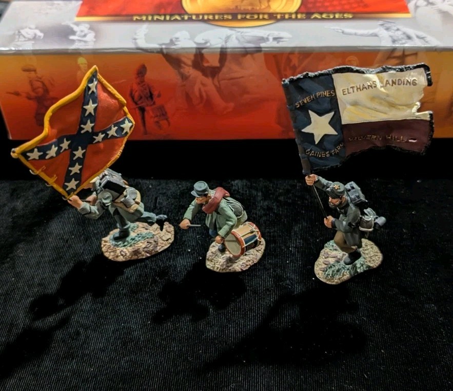 OCCASION REVELL 1/72 CHEVALIERS FRANCAIS Boite de soldats HO ref 2563 EUR 9,00 - IT OCCASION REVELL 1/72 CHEVALIERS FRANCAIS Boite de soldats HO ref 2563 EUR 9,00 - IT
