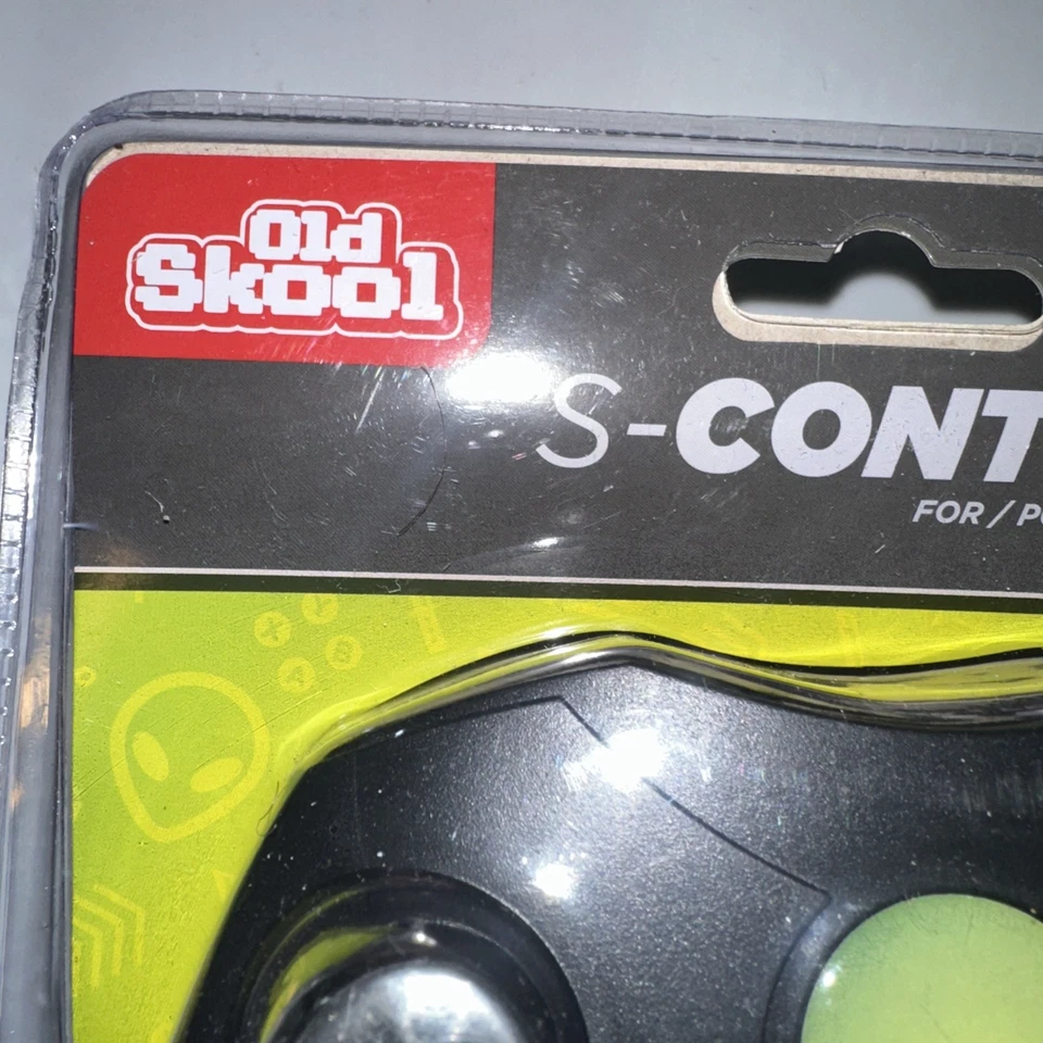 Old Skool Green Wired S-Type Controller for (Original XBOX) - Image 2 of 4