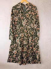 Vintage 70s Forest Green Floral Print Midi Dress Long Sleeve Collared A-Line