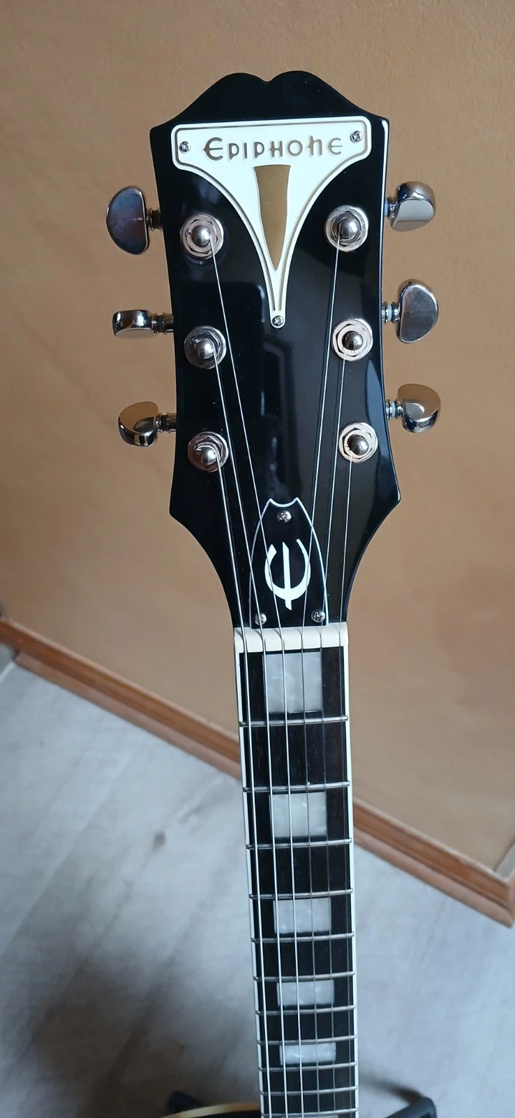 Picture 6 of 11