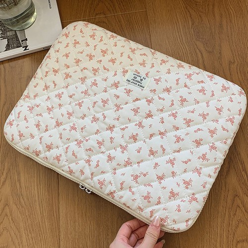 Maple Leaf Cute Quilted Laptop Sleeve Soft Padded Computer Storage Bag (Pink L) - Photo 2/10