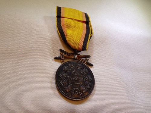 ✚ ORIGINAL GERMAN WW1 PRINCIPALITY OF REUSS SILVER MERIT MEDAL WITH SWORDS (3821 - Picture 12 of 13