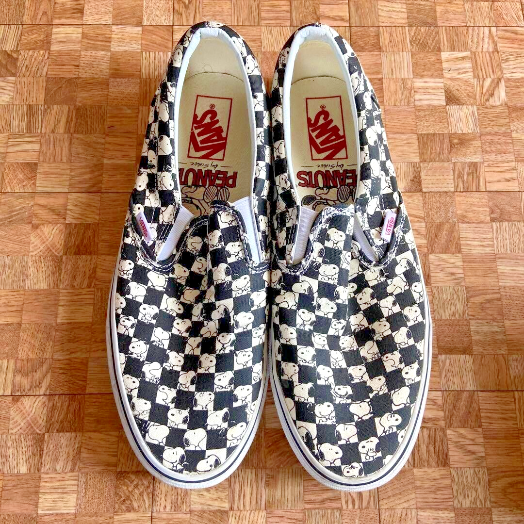 VANS x PEANUTS collaboration sneakers Snoopy kawaii