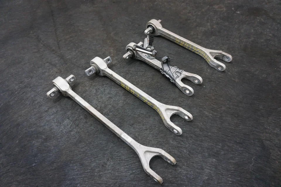 Set 4 Rear Left Upper & Lower Control Arms A2323500803 Mercedes SL63 AMG 2022-24 - Image 2 of 4