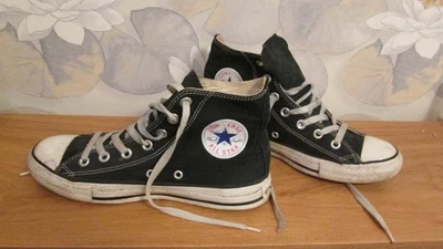 Converse all stars. Montante Taille 5,5 soit 38 - Photo 1/4