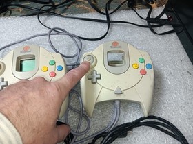 Sega Dreamcast EXACT Controllers-ISSUES-FADE-BROKE w/UNTESTED CABLES & VMU-PARTS