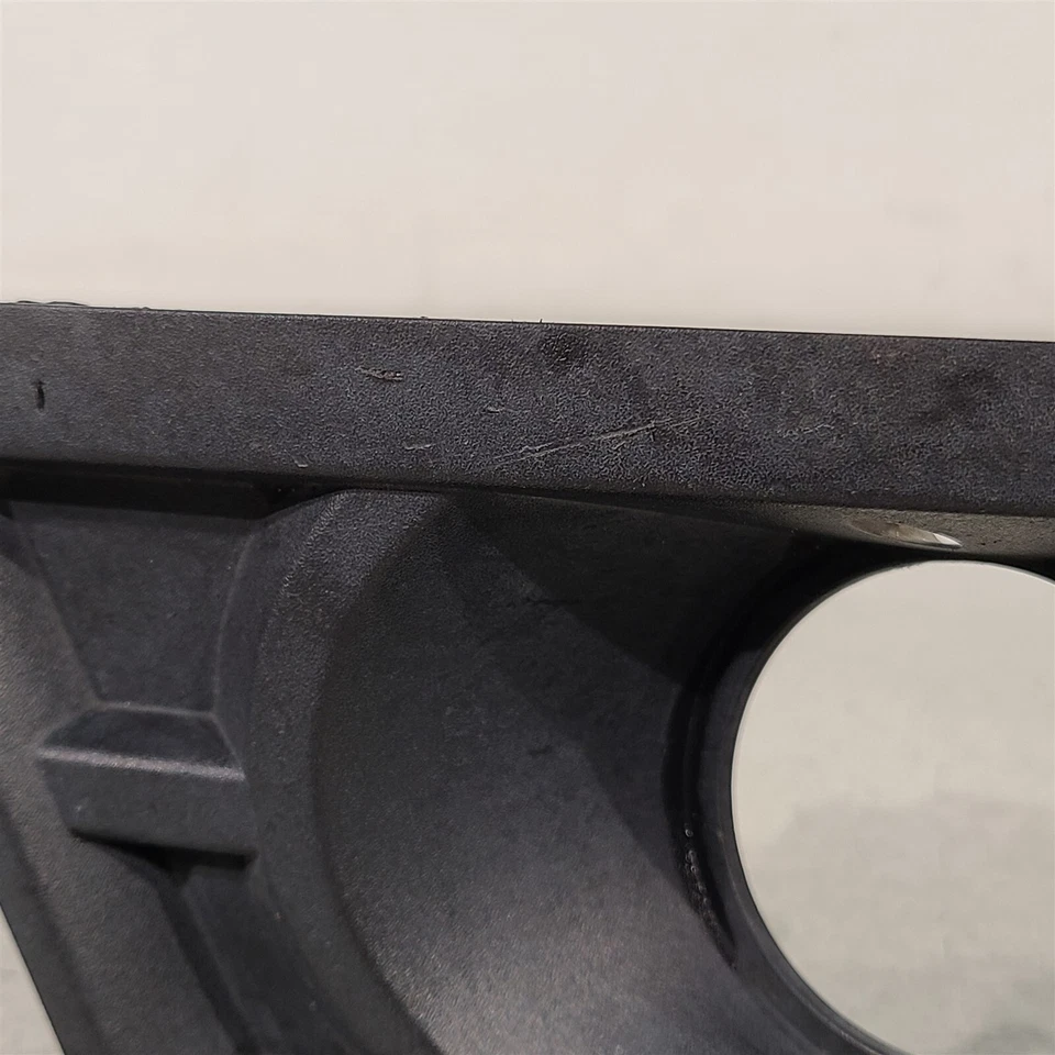 Juego de bisel antiniebla 14-15 Camaro Ss par Lh Rh Aa7390 Foto 4 de 4