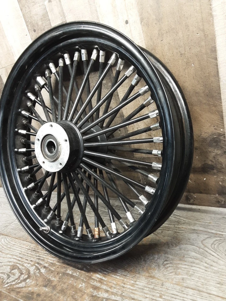 08 Harley Davidson Electra Glide Aftermarket Fat Spoke Front Wheel 18x3.5 BR-696 - Image 2 of 4
