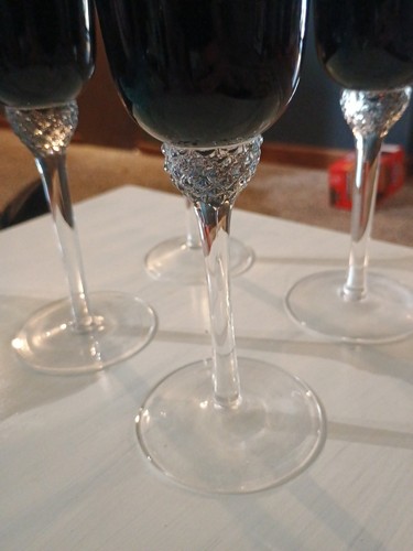 Copas de vino de cristal Black Diamond de Circleware (juego de 4) - Imagen 3 de 3