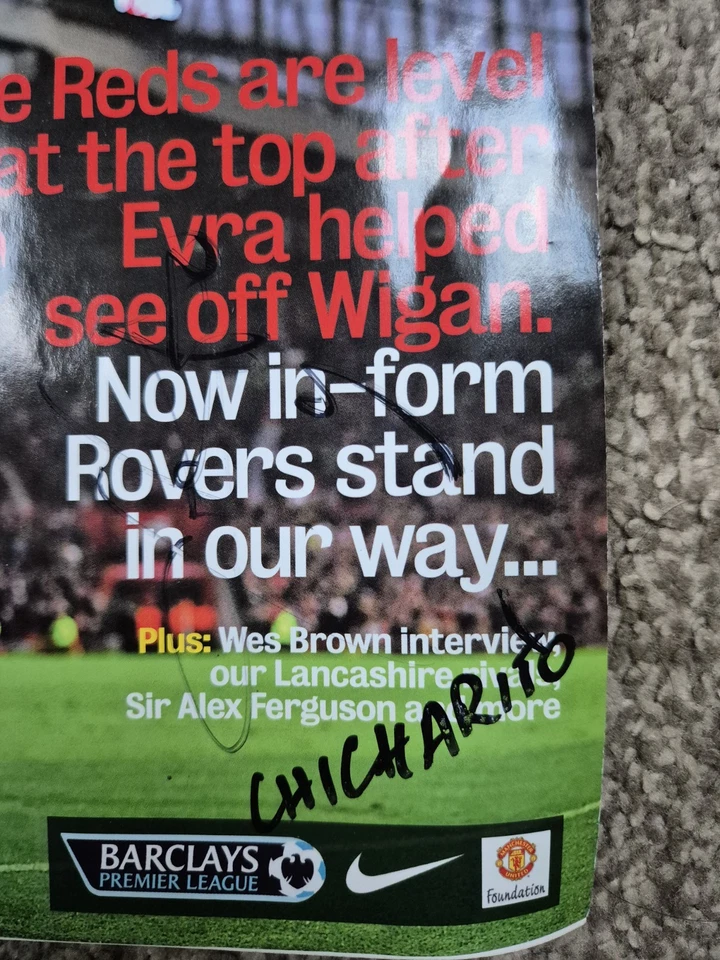 Manchester United V Blackburn Rovers 27.11.10 Matchday Programme SIGNED - Image 2 of 4