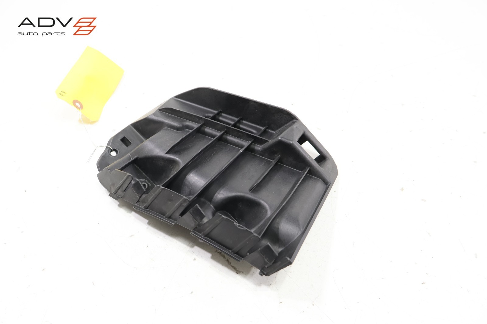 Maserati Ghibli 2014-2020 Rear Right Side mounting bracket P/N 13858