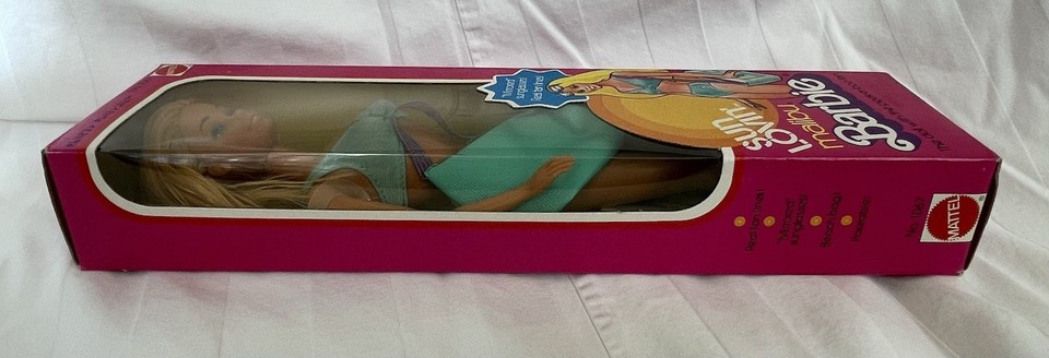 Barbie Sun Lovin' Malibu Barbie with Peek-a-Boo Tan 1978 Mattel No. 1067 USED