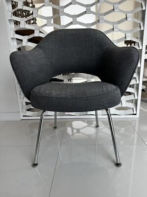 Vintage 1960s Saarinen Executive Arm Chair With Tubular Legs. Gray Boucle.