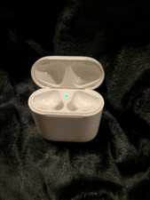 Apple AirPods 1st or 2nd Generation Genuine Replacement Charging Case A1602