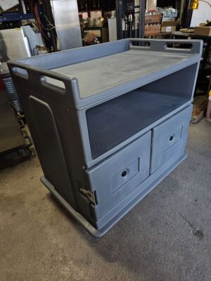 Cambro Insulated Cart