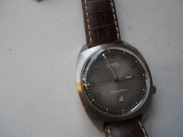 Vintage Fossil Signature Automatic 
