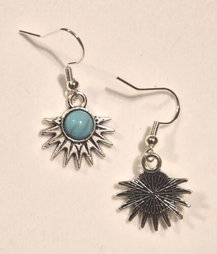 Pack of 2 Tibetan silver and turquoise retro style earrings on 925 silver hooks - Picture 7 of 8