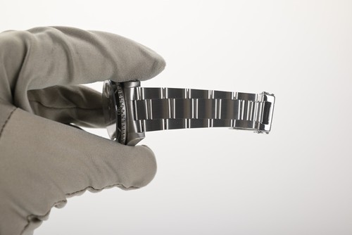 1991 Rolex Submariner Date 16610 Black Dial 40mm Stainless Steel Men's Watch - Picture 10 of 16