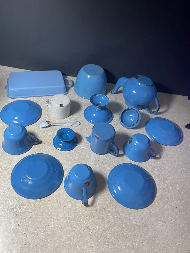 36 PIEZAS JUGUETE ANTIGUO PARA NIÑOS ESMALTADO GRANITO JUEGO DE TÉ UTENSILIOS PARA HORNEAR OLLAS SARTENES Foto 3 de 4