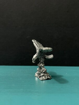 Pewter Patriotic American Bald Eagle Flight Wildlife Bird Mini Diorama Figurine