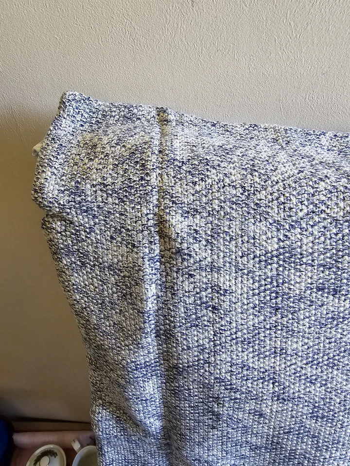 Nuevo en Paquete Juego De 2 Fundas Euro Candice Olson Gravity Tejidas Azul/Blanco/Plateado Foto 3 de 4