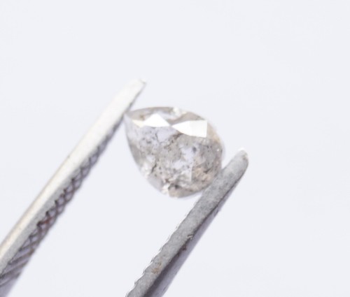 Diamante sfuso naturale taglio rosa colore grigio pera I3 purezza 5,40 mm 0,5... - Foto 5 di 10