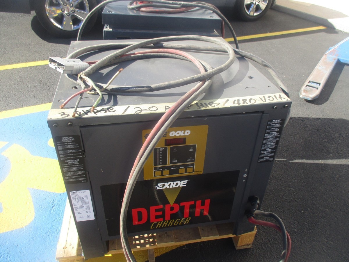 Exide Ironclad Gold Depth Charger Battery Charger, Part No: D3G-18