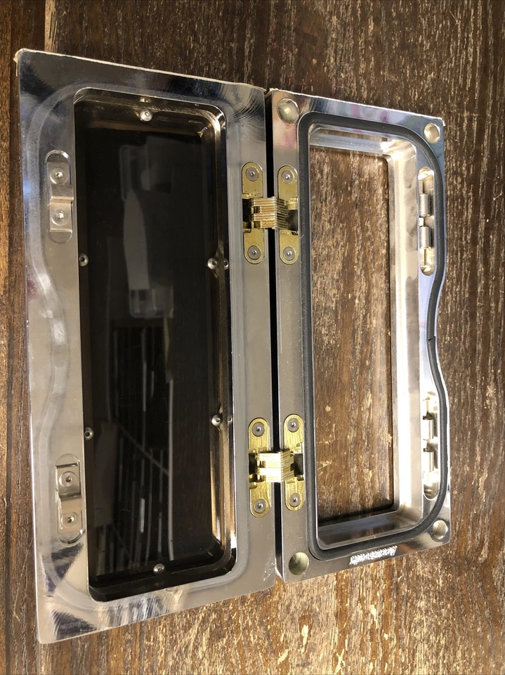 Accutronix Chrome Boat/SxS/Car Radio Cover 4’x8.5’ - Image 2 of 4