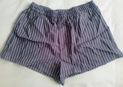 Short Caleçon Femme Noir à rayures Taille S Pull & bear - Photo 1/4