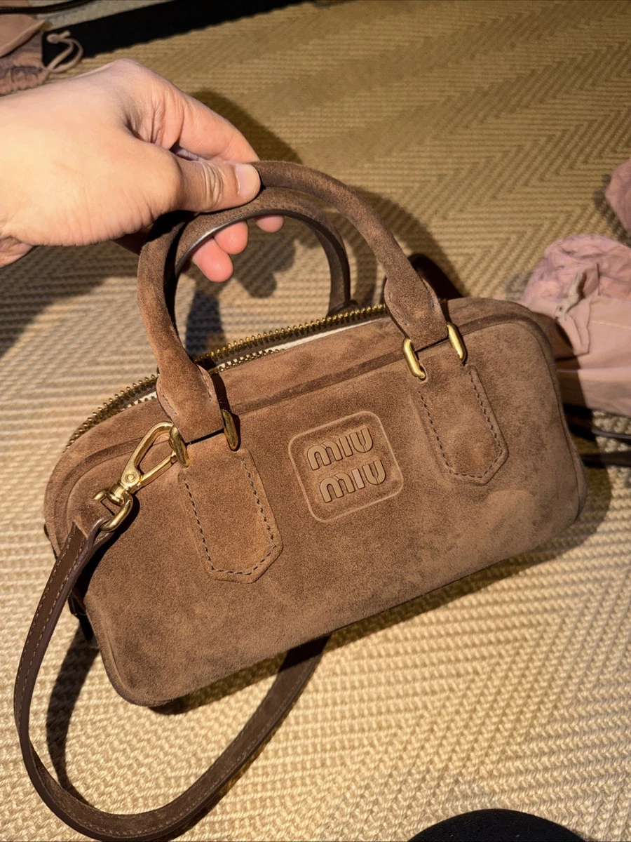 バッグ 1999SS MIU MIU Suede Mesh Body Bag 90s Miu Miu Spring Summer 1999 Orange Suede Waist-bag - | Depop