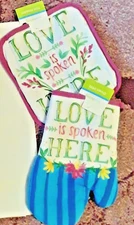 Love Is Spoken Here Oven Mitt ,Pot Holder & 2 XL 2 Flour Sack Dish Towel 28x28