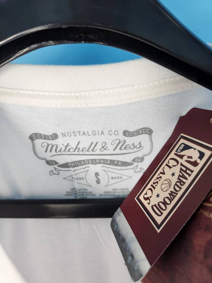 Camiseta Philadelphia 76ers Sixers Talla Pequeña Mitchell & Ness NBA Baloncesto Foto 4 de 4