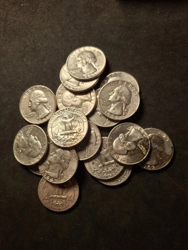 20 silver washington quarters.$5 face value. 90%silver very good condition.