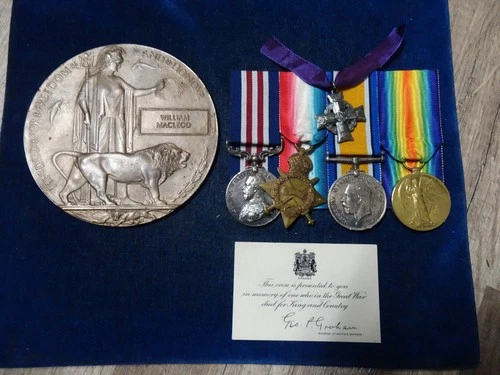 Orig WW1 Medal Grouping "1st Canadian Field Ambulance - Military Medal" US Born