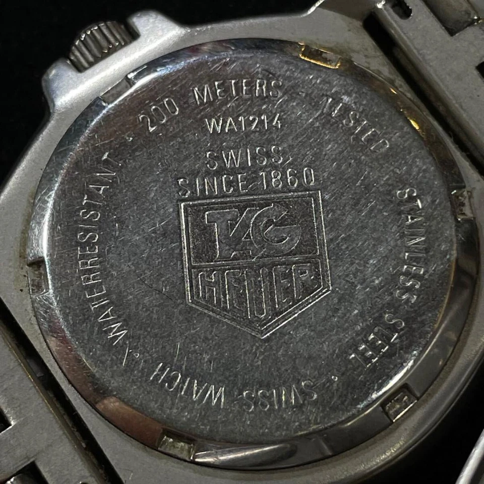 TAG Heuer Formula 1 Professional Quartz Watch 200m Unisex - Used Condition - Image 4 of 4